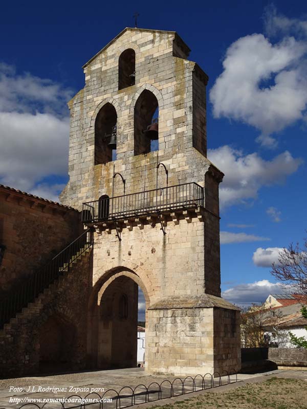 TEMPLO ROMÁNICO. VISTA NORESTE
